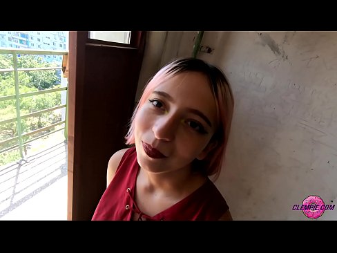 ❤️ Une étudiante sensuelle suce un étranger dans l'Outback - sperme sur son visage ☑ Fuck vidéo at us fr.pornsos-com.ru